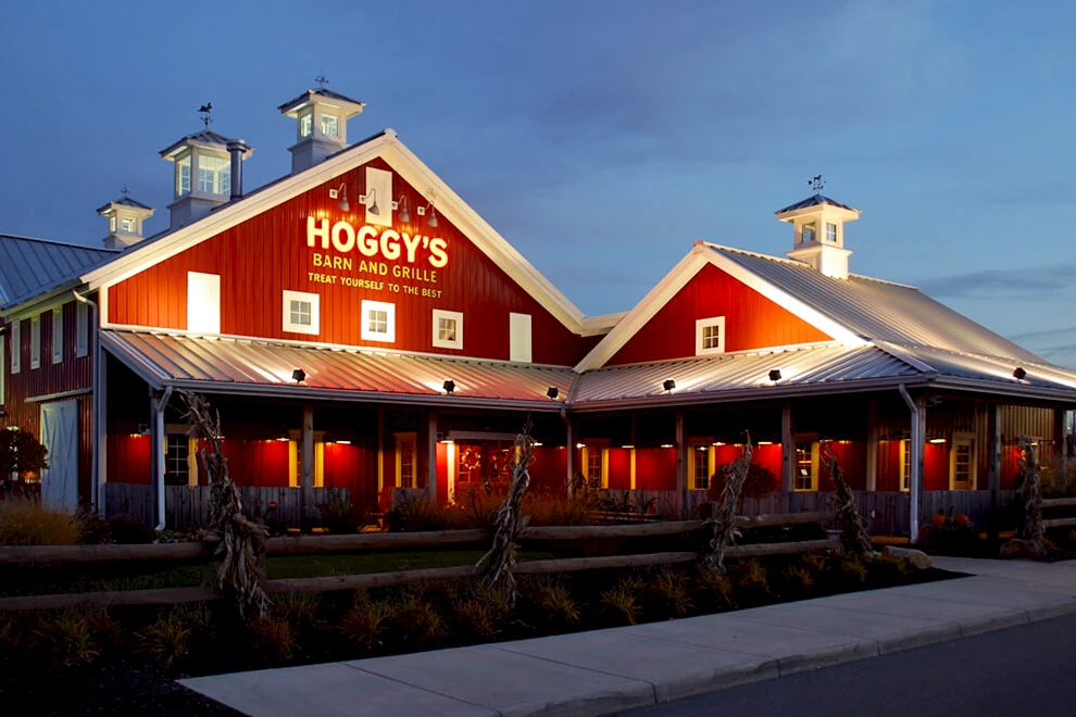 Hoggy's Retail and Restaurants commercial construction finished picture 1